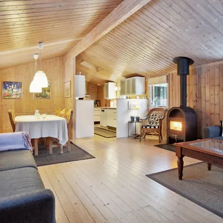 Holiday home Thrineke - 600m From The Sea In Nw Jutland By Interhome *