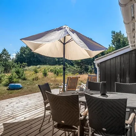 Thrineke - 600m From The Sea By Interhome *